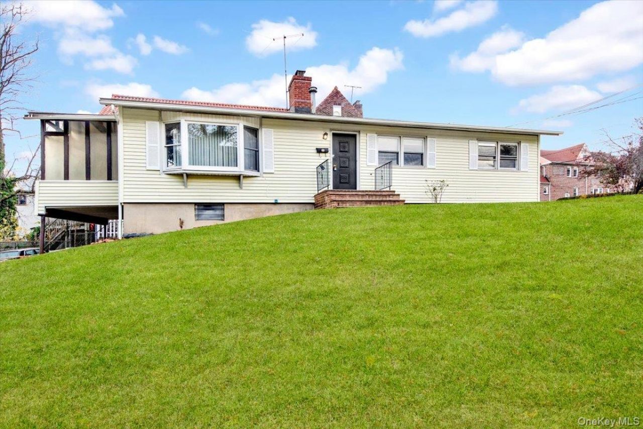 400 Egmont Avenue, Mount Vernon, NY 10553 Main Photo