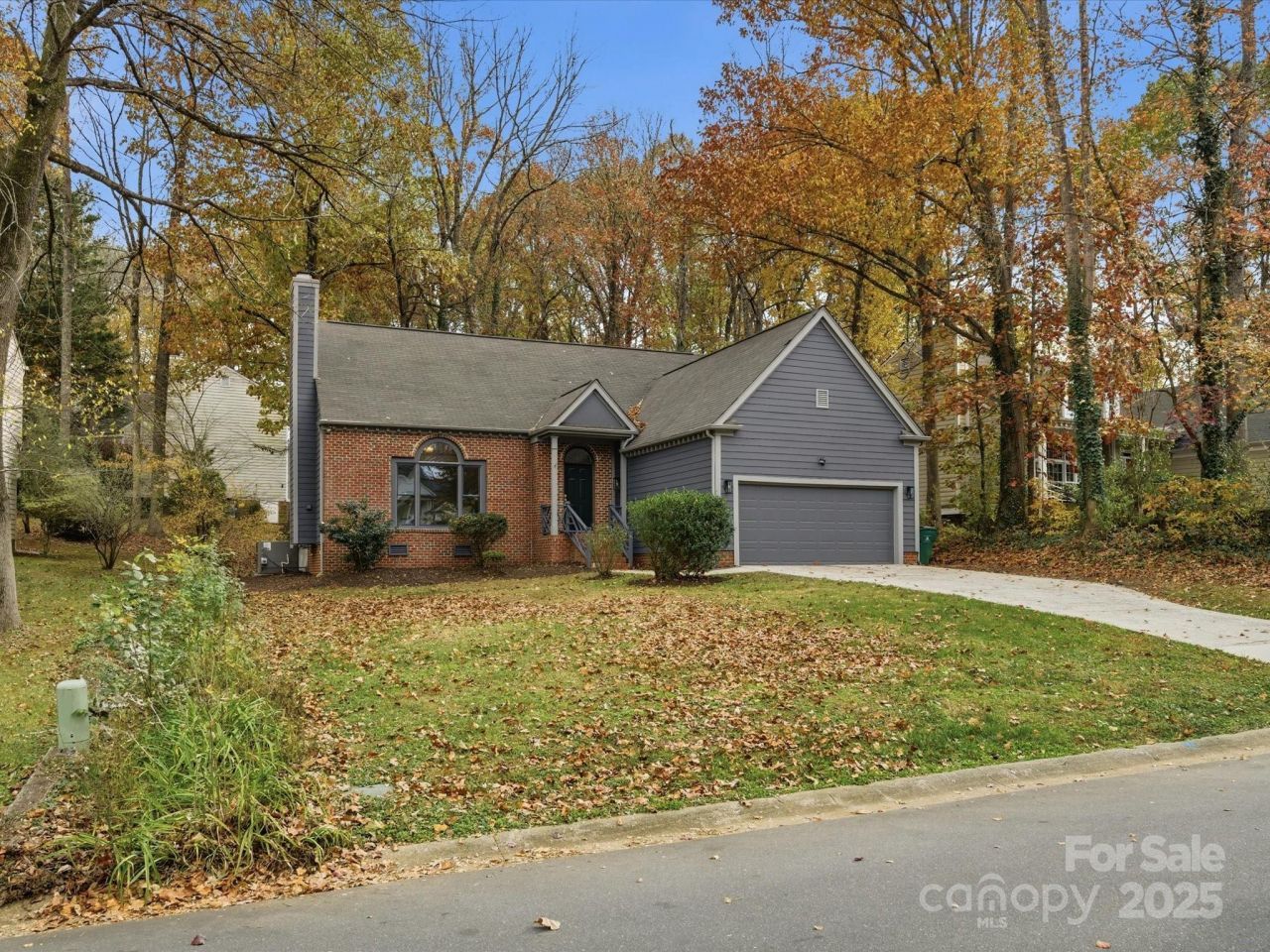 3909 Brownes Ferry Road, Charlotte, NC 28269 Main Photo