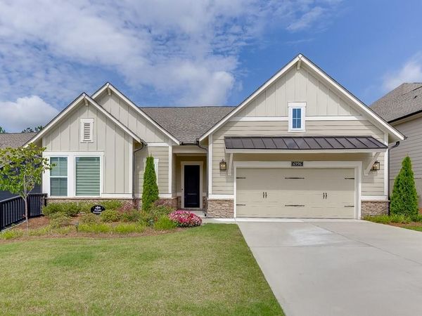 6996 River Rock Drive, Flowery Branch, GA 30542
