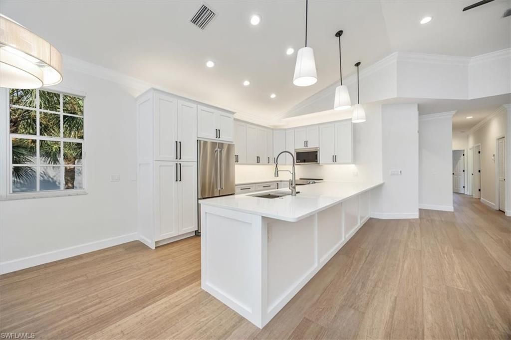 9151 Palmetto Ridge Dr, Unit 202, Estero, FL 34135 Photo