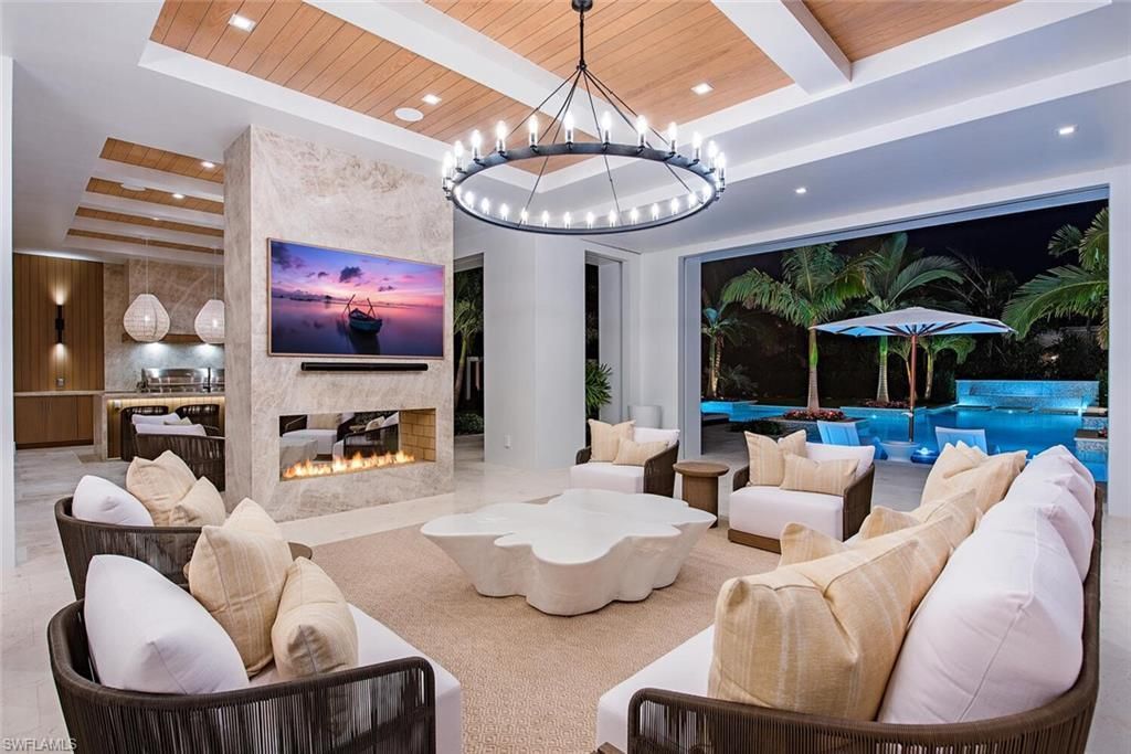 1731 Gordon Dr, Naples, FL 34102 Photo