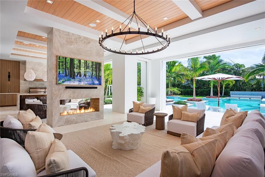 1731 Gordon Dr, Naples, FL 34102 Photo