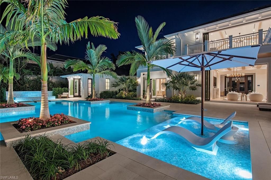 1731 Gordon Dr, Naples, FL 34102 Photo