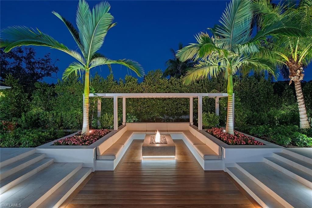 1731 Gordon Dr, Naples, FL 34102 Photo