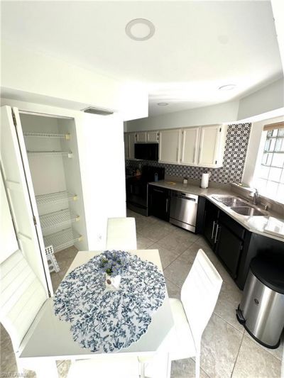 9828 Luna Cir, Unit H203, Naples, FL 34109 Photo