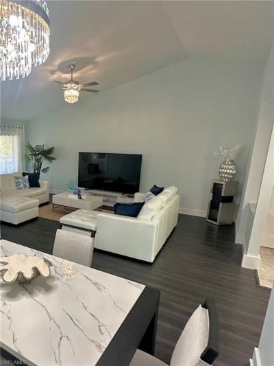 9828 Luna Cir, Unit H203, Naples, FL 34109 Photo