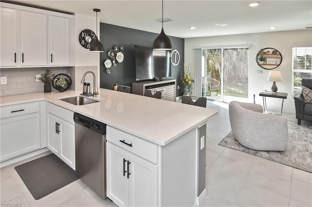 6360 Brant Bay Blvd, Unit 104, North Fort Myers, FL 33917 Photo