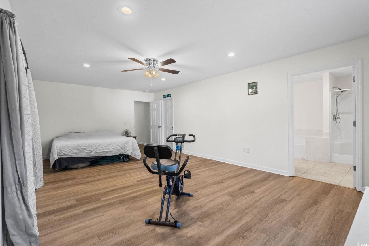 1996 Heritage Rd. Photo 18