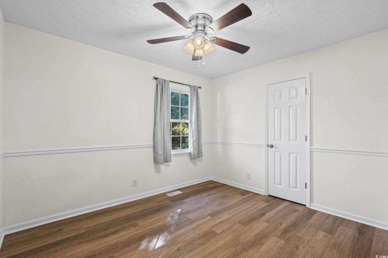 1996 Heritage Rd. Photo 25