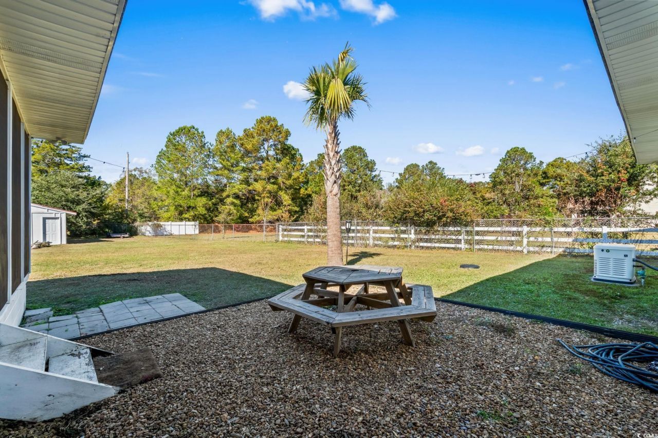 1996 Heritage Rd. Photo 30