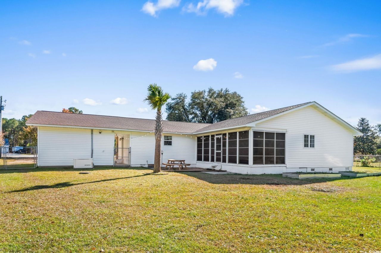 1996 Heritage Rd. Photo 34