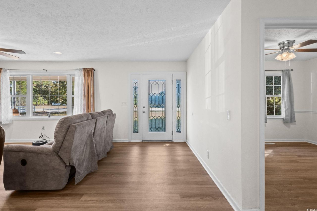 1996 Heritage Rd. Photo 5