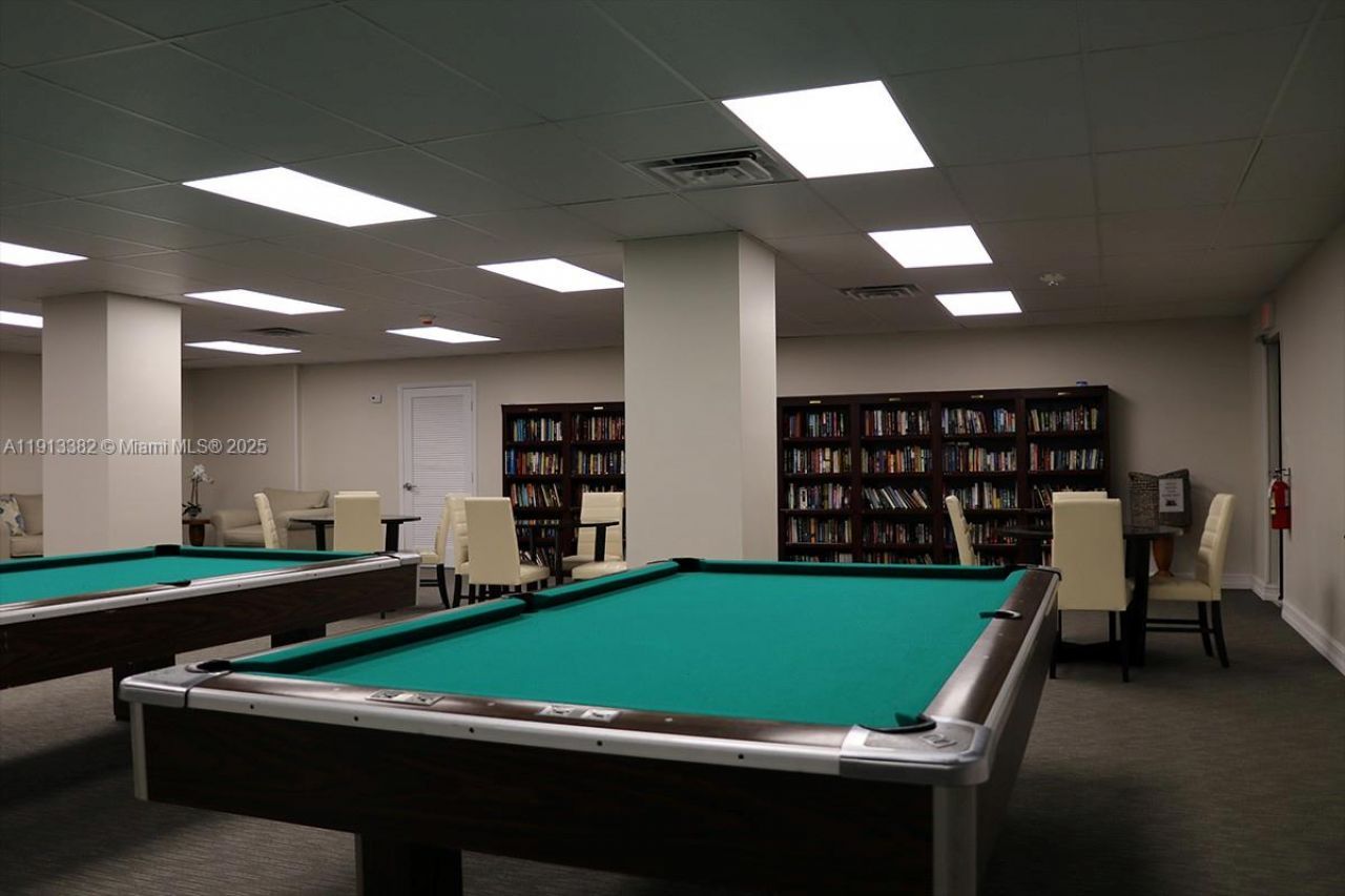 5005 Collins Ave, Unit 708, Miami Beach, FL 33140 Photo