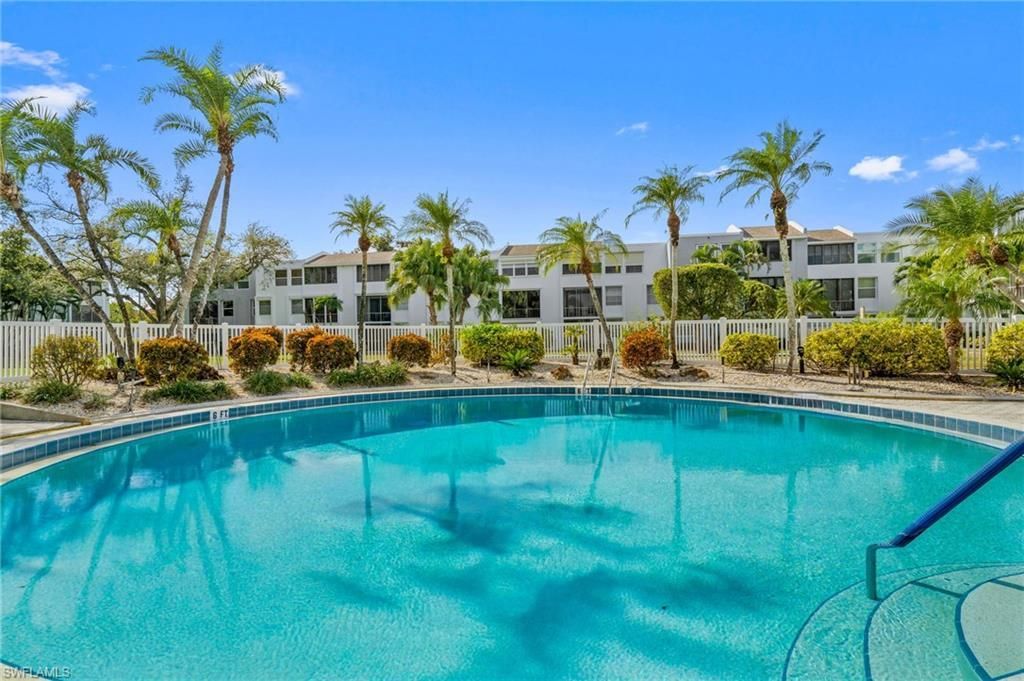 5959 Winkler Rd, Unit 114, Fort Myers, FL 33919 Photo