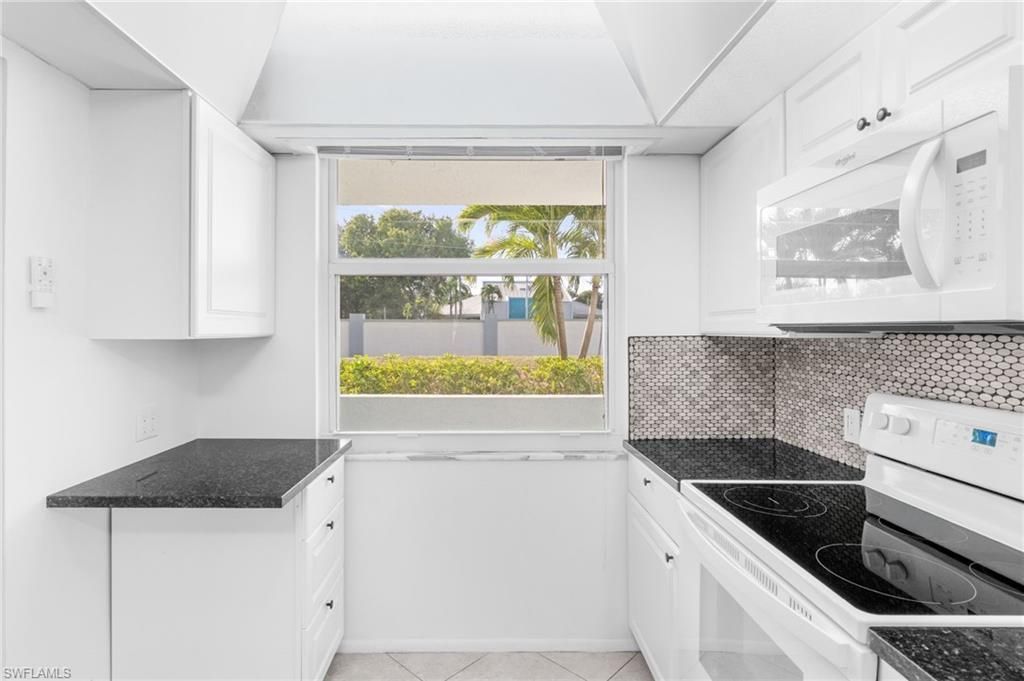 5959 Winkler Rd, Unit 114, Fort Myers, FL 33919 Photo