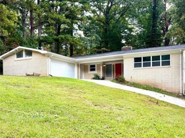 2924 HANDY Drive NW, Atlanta, GA 30318