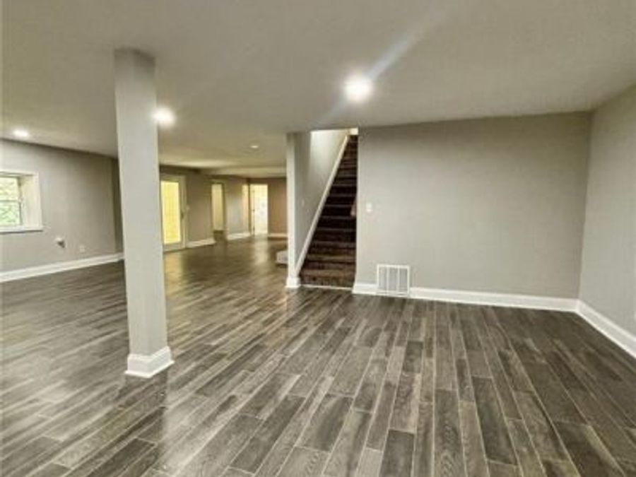Property Image 87