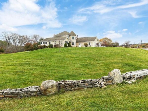 2 Stream View Drive, Waterville, ME 04901