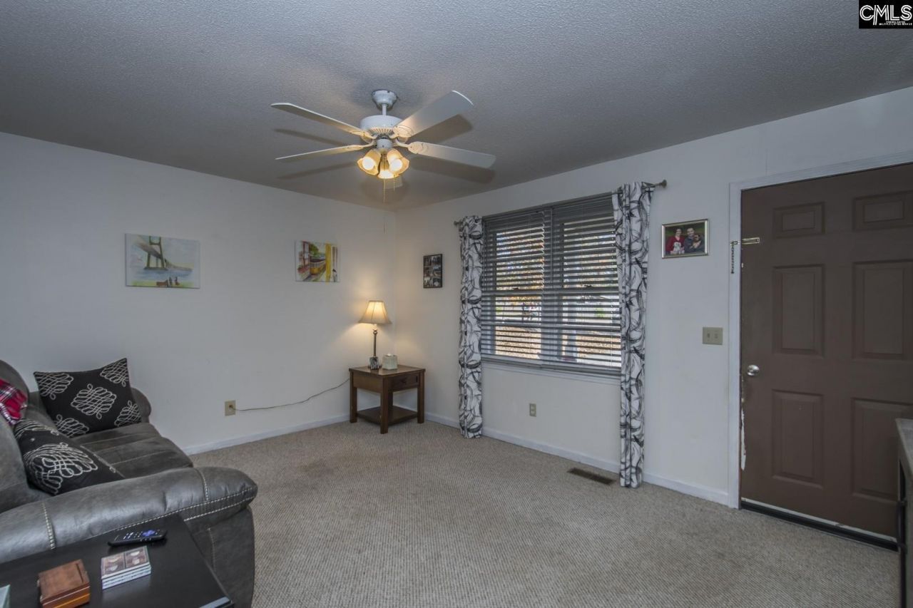 308 Day Drive Photo 10