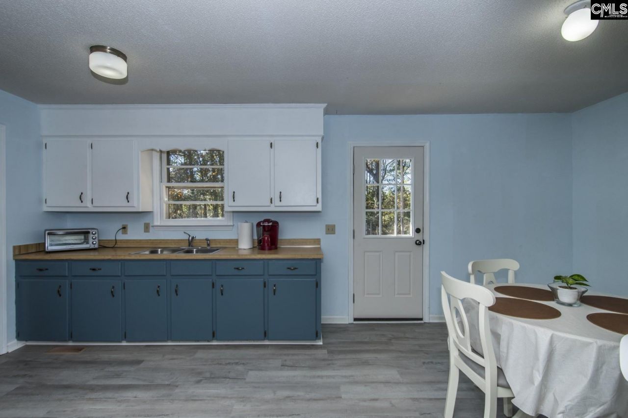 308 Day Drive Photo 12