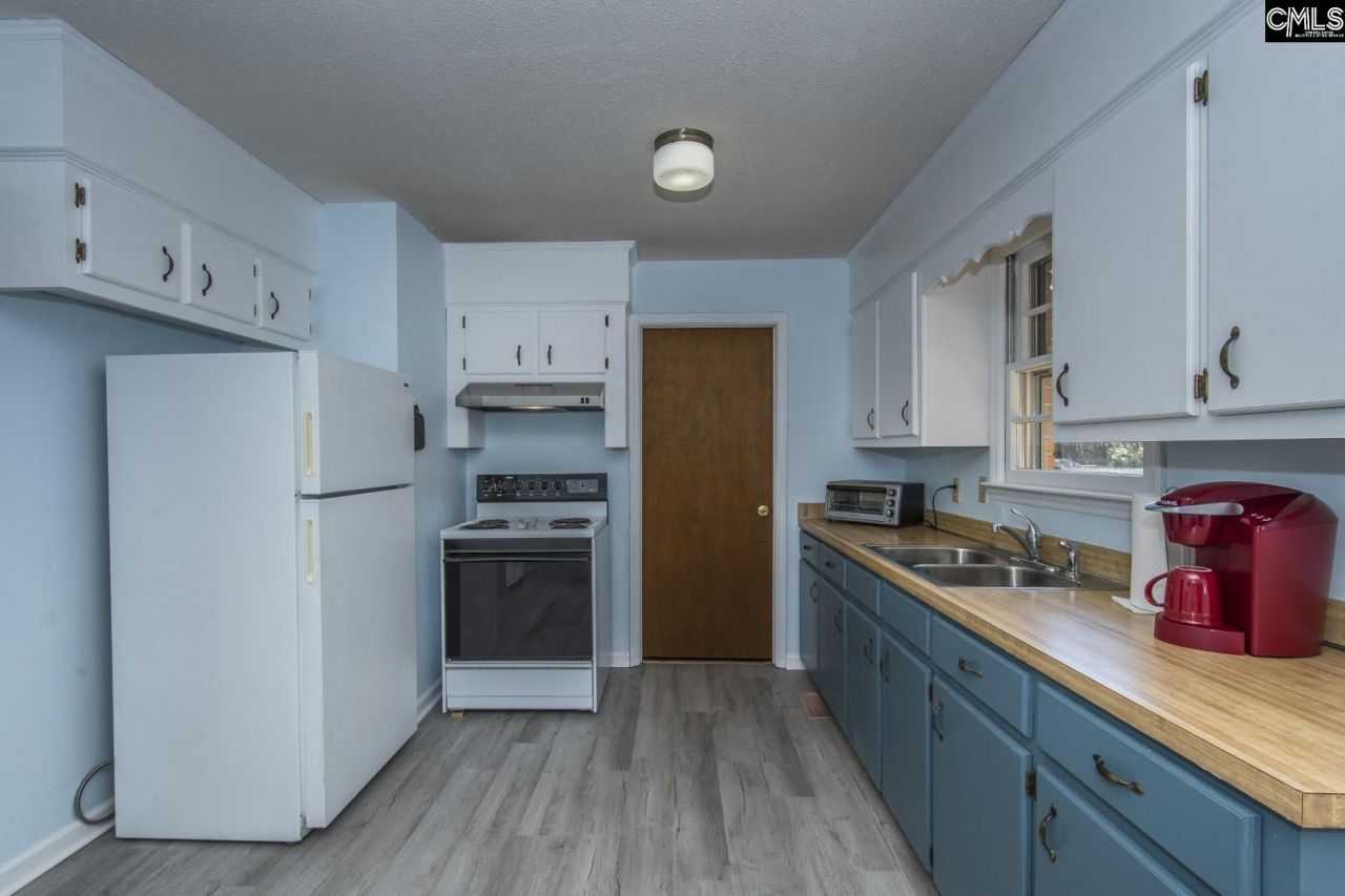 308 Day Drive Photo 14