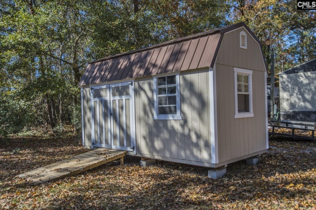 308 Day Drive Photo 33