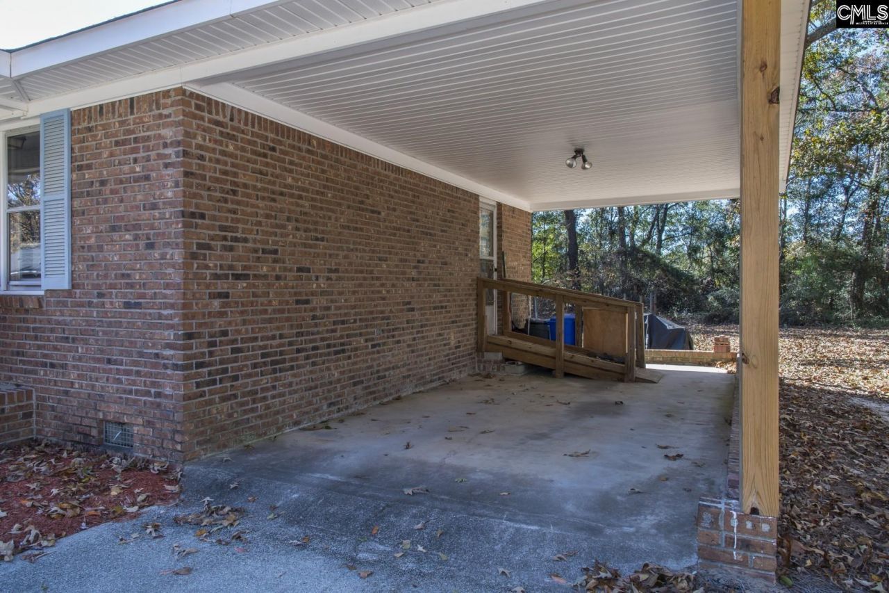 308 Day Drive Photo 6