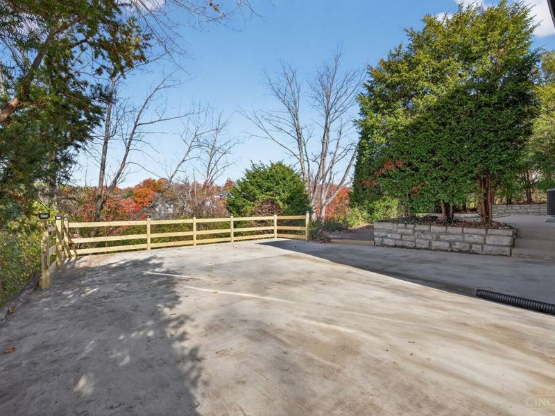 3558 Lobelia Drive, Blue Ash, OH 45241 Photo 29