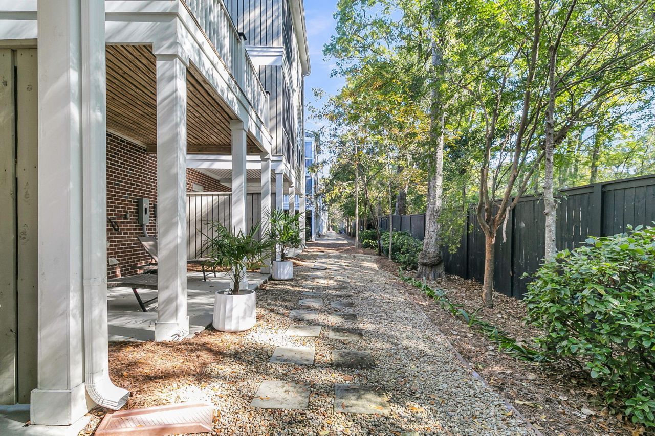 1903 Carolina Towne Court Photo 31