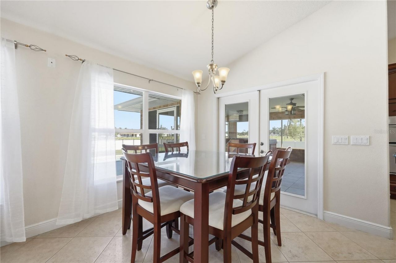 2021 Massachusetts Avenue, Orange City, FL 32763 Photo