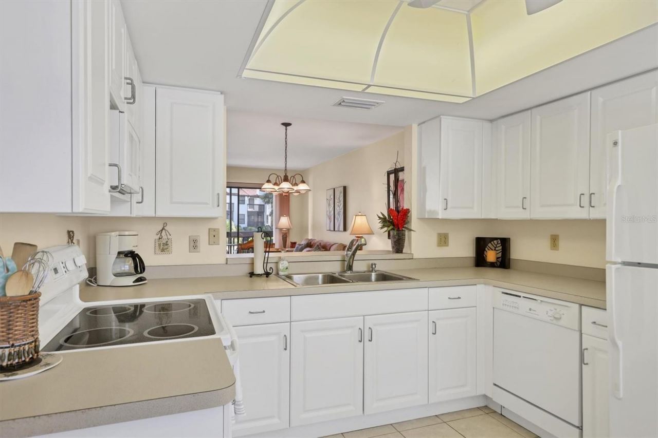 6790 Sarasea Circle, Unit 6790, Sarasota, FL 34242 Photo