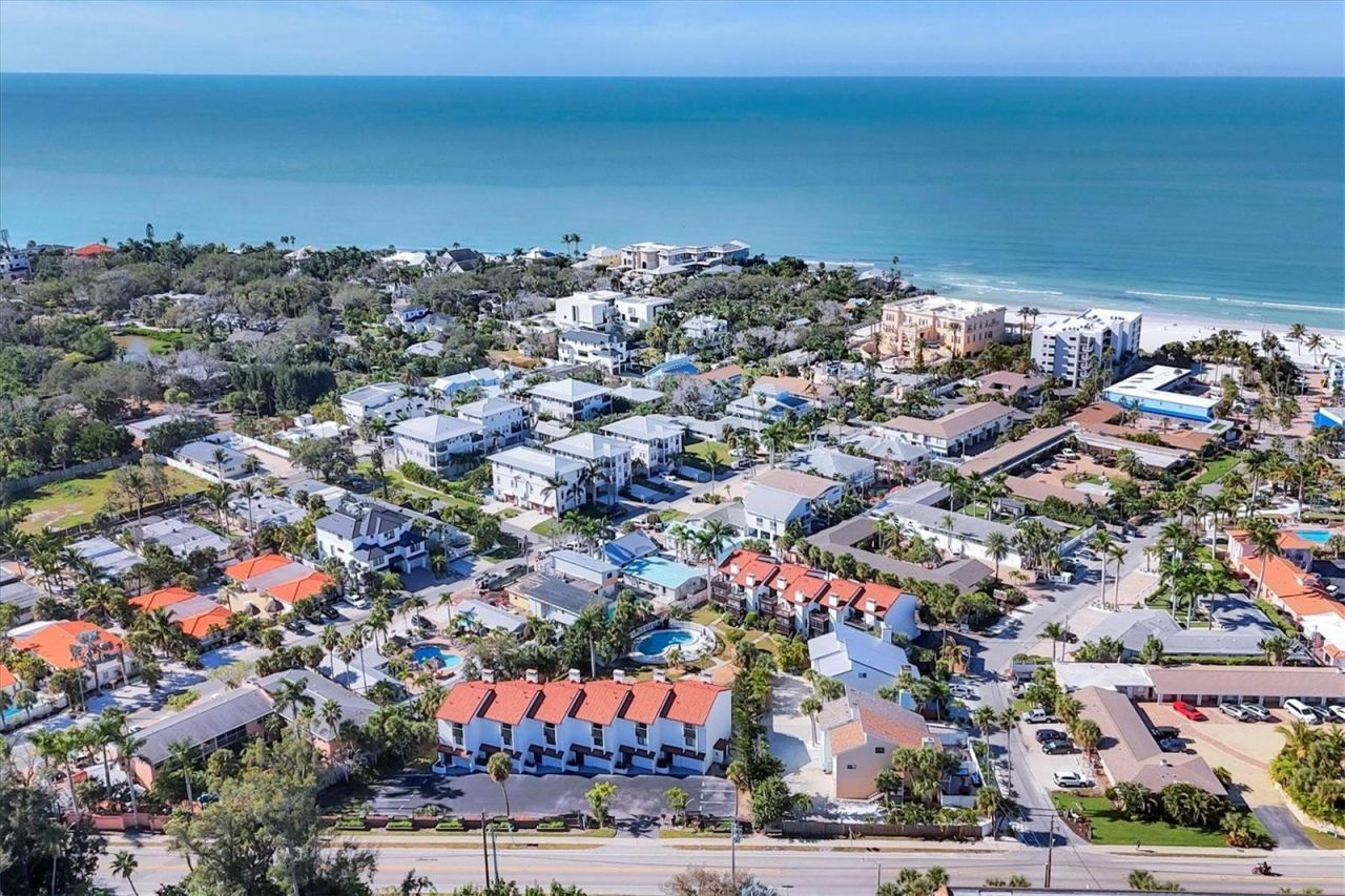 6790 Sarasea Circle, Unit 6790, Sarasota, FL 34242 Photo