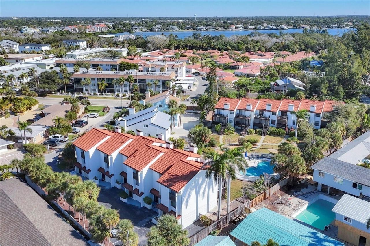 6790 Sarasea Circle, Unit 6790, Sarasota, FL 34242 Photo