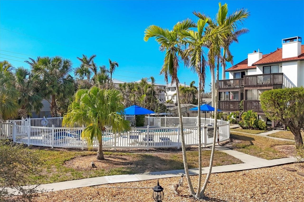 6790 Sarasea Circle, Unit 6790, Sarasota, FL 34242 Photo