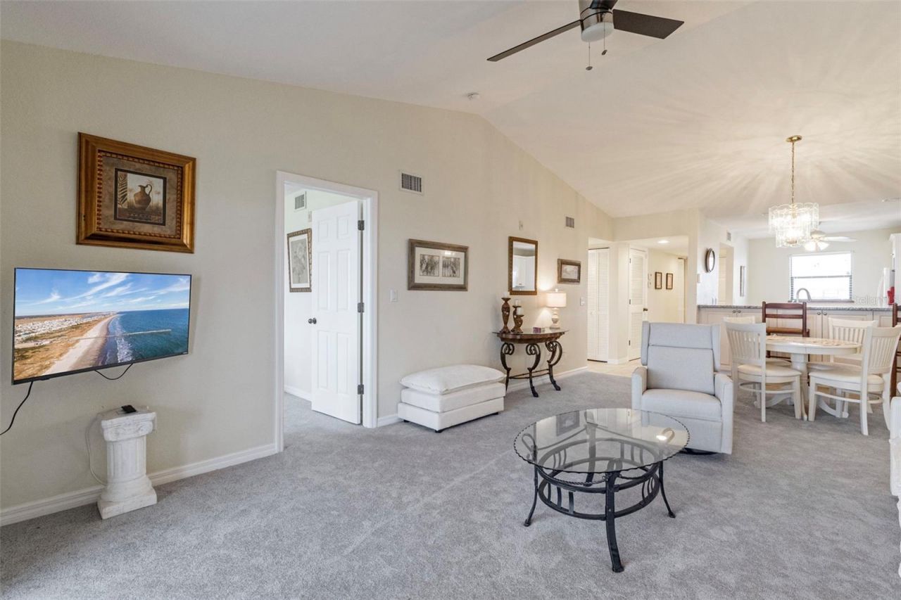 175 Kings Highway, Unit 233, Punta Gorda, FL 33983 Photo