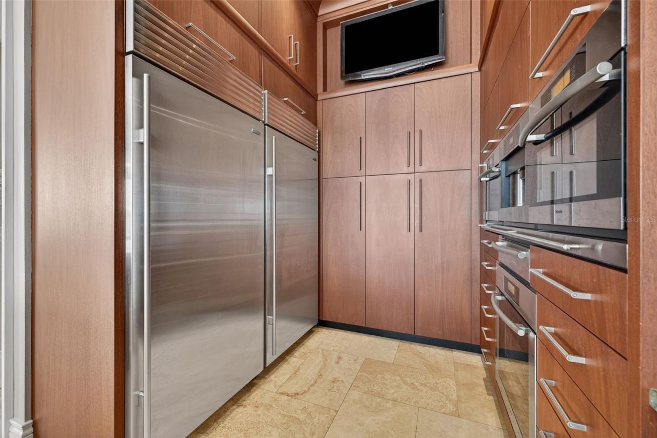 2165 Louisa Drive, Belleair Beach, FL 33786 Photo