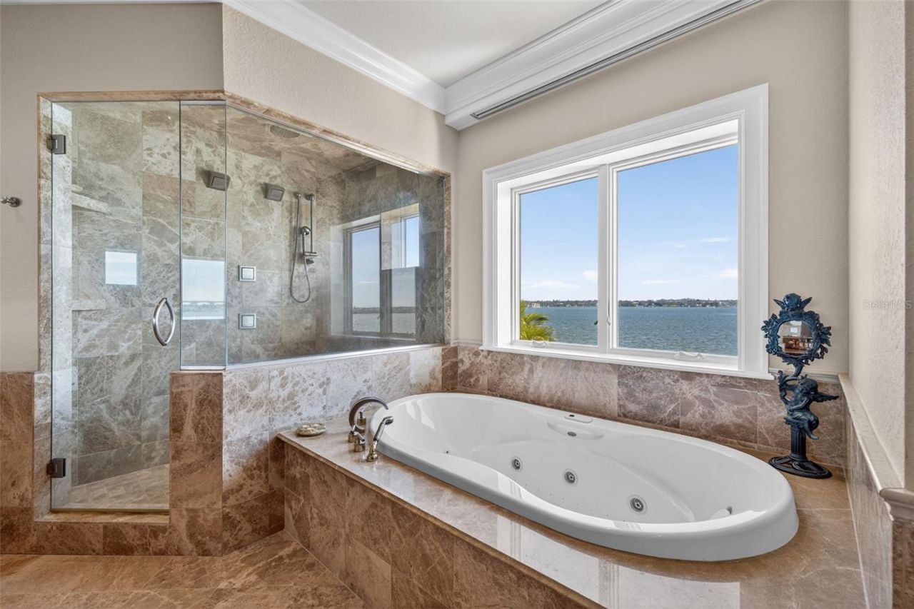 2165 Louisa Drive, Belleair Beach, FL 33786 Photo