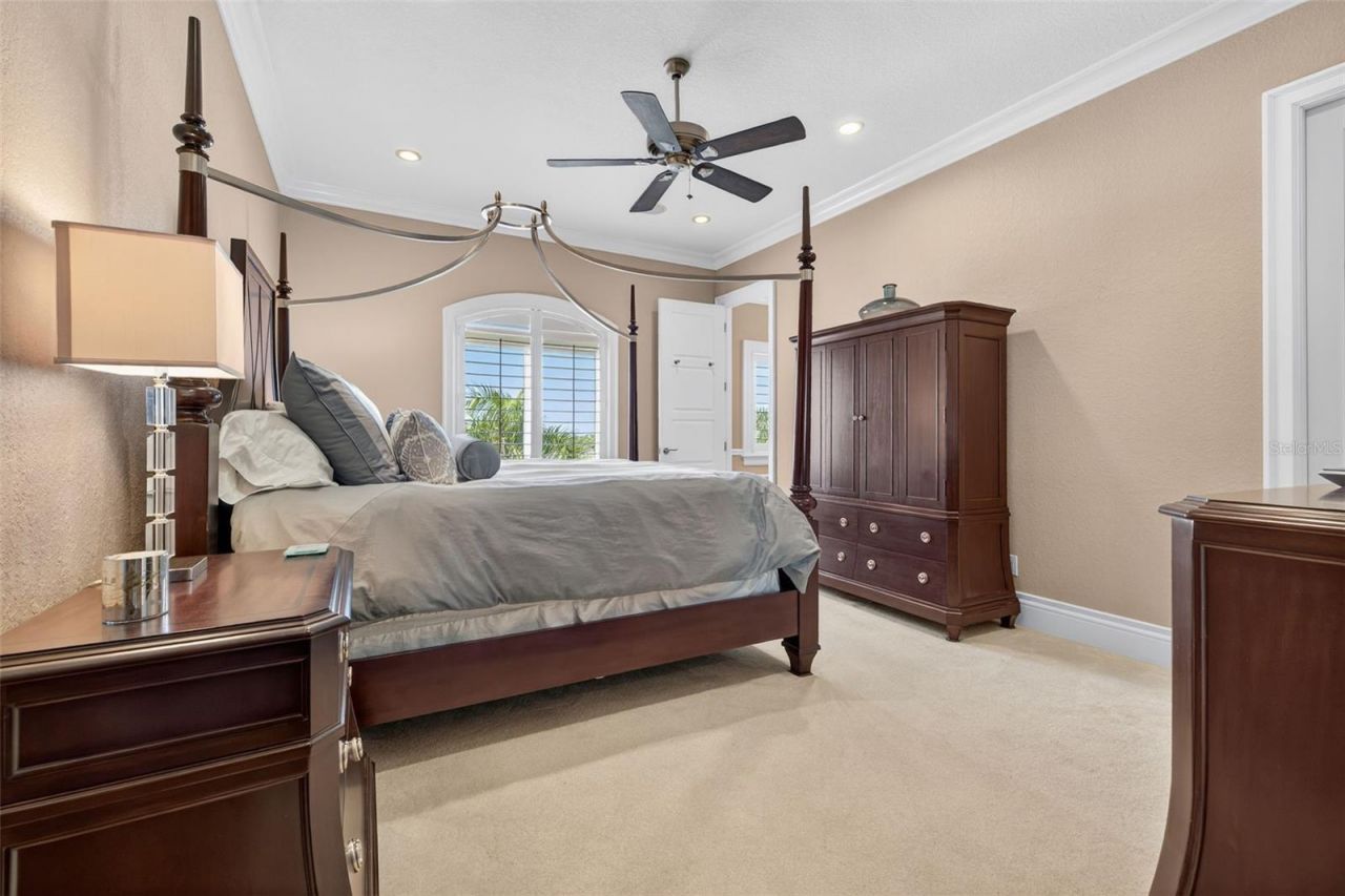 2165 Louisa Drive, Belleair Beach, FL 33786 Photo