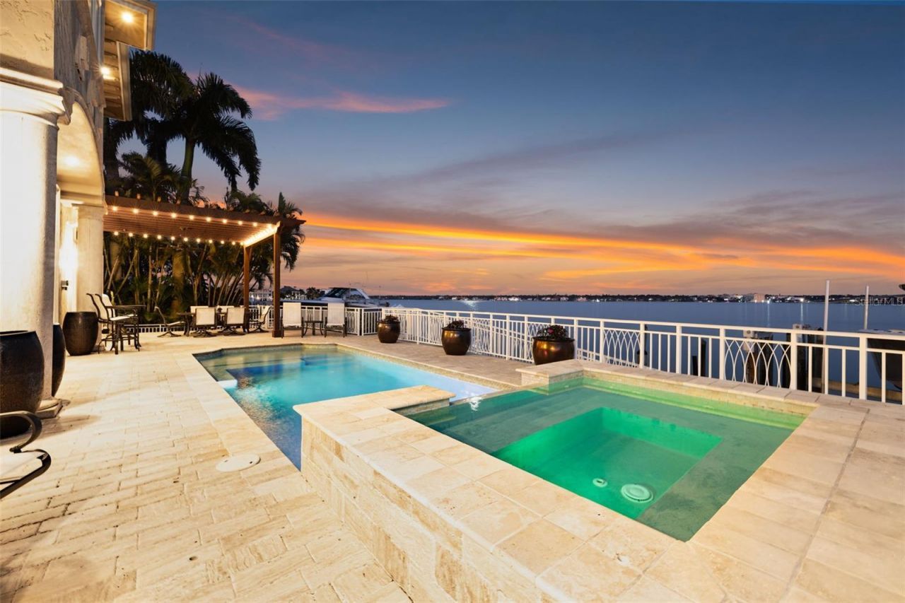 2165 Louisa Drive, Belleair Beach, FL 33786 Photo