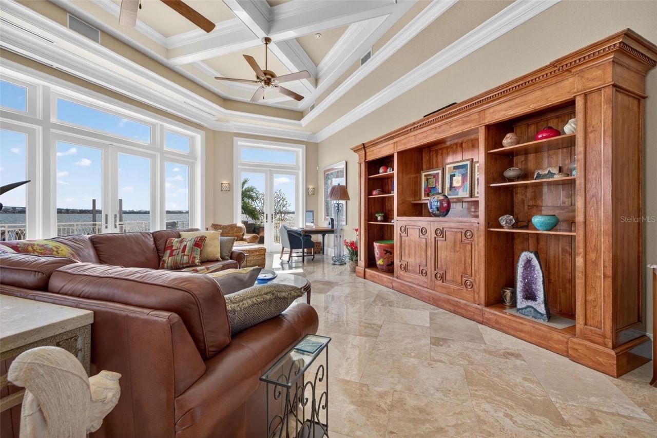 2165 Louisa Drive, Belleair Beach, FL 33786 Photo