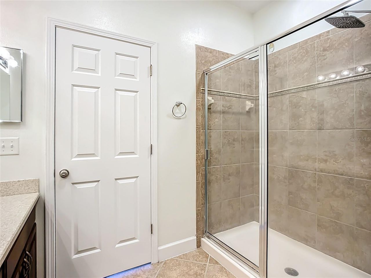 3668 Parkridge Circle, Unit 28-201, Sarasota, FL 34243 Photo