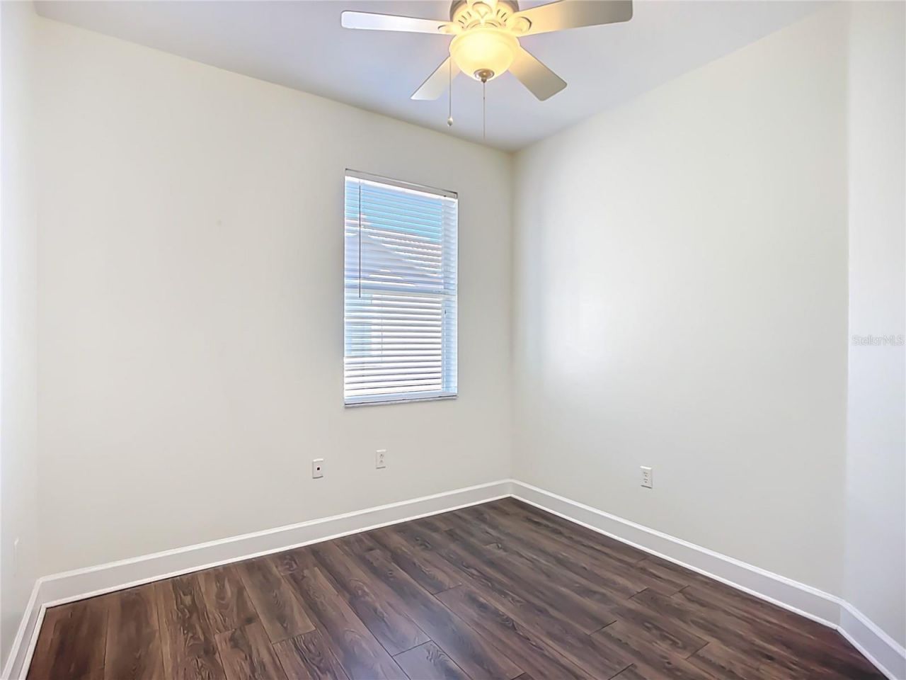 3668 Parkridge Circle, Unit 28-201, Sarasota, FL 34243 Photo