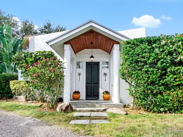 3410 S SCHOOL AVENUE, SARASOTA, FL 34239