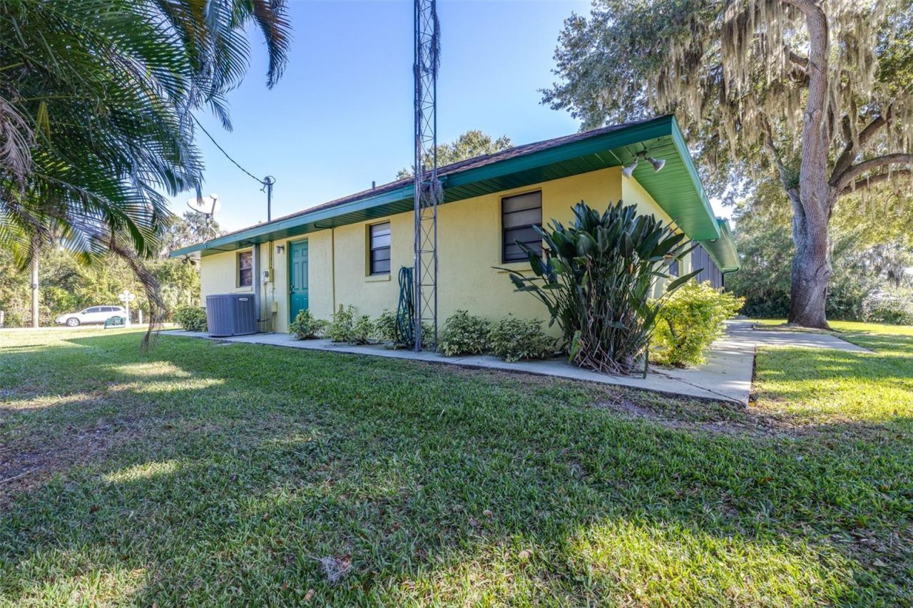 623 Racoon Lane, Lorida, FL 33857 Photo