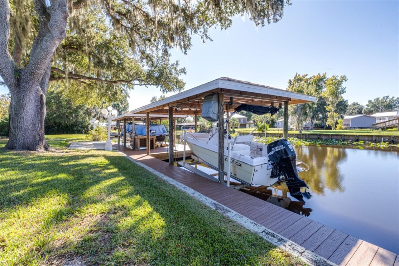 623 Racoon Lane, Lorida, FL 33857 Photo