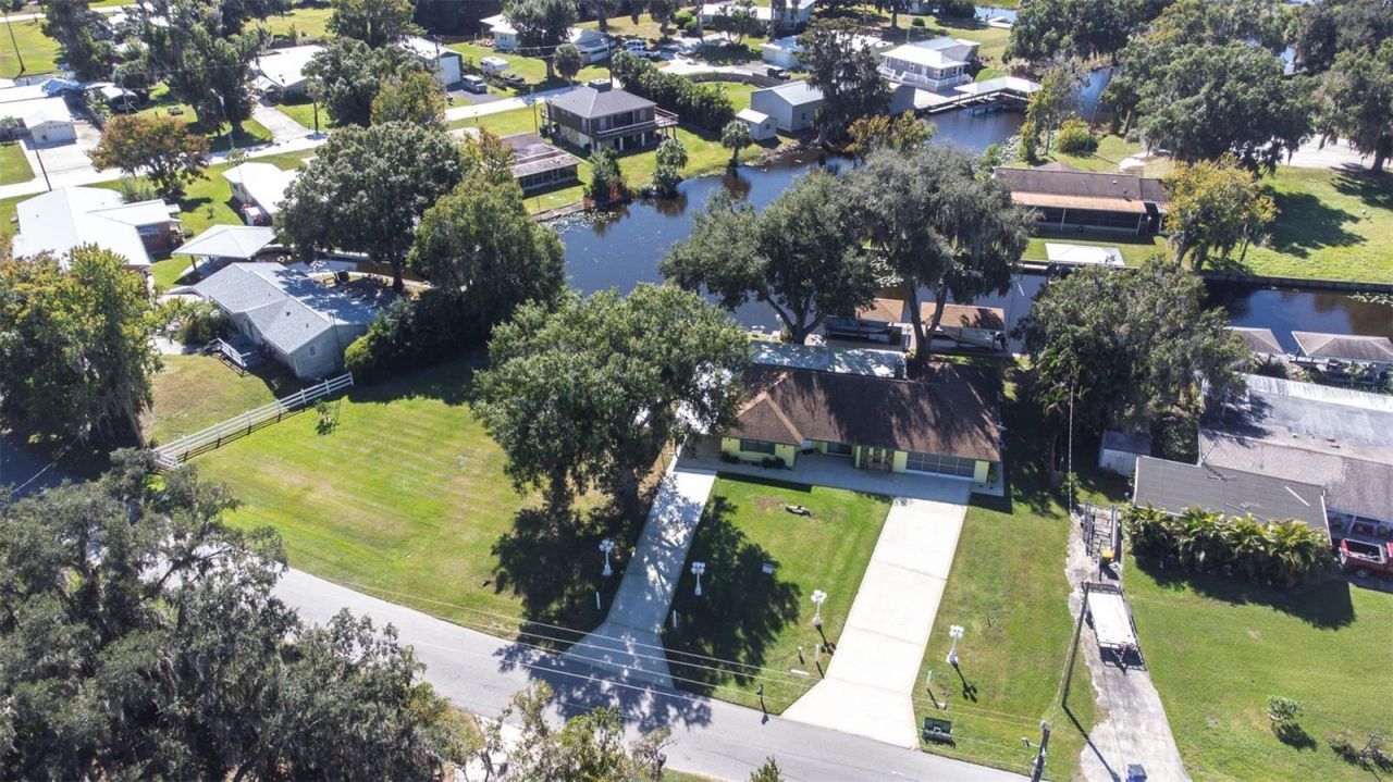 623 Racoon Lane, Lorida, FL 33857 Photo