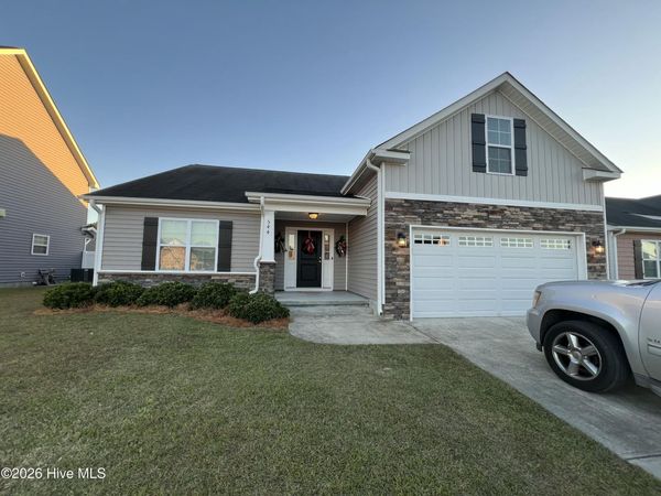 544 Arbor Drive, Greenville, NC 27858