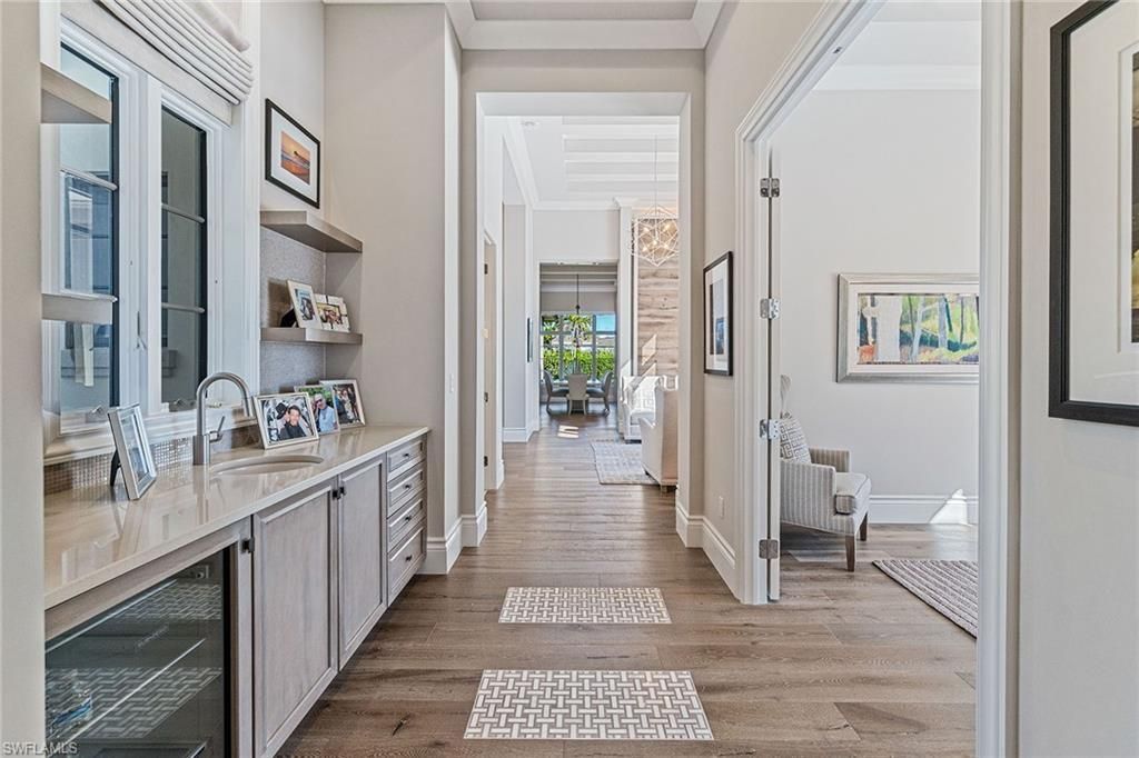 6188 Freemont Dr, Naples, FL 34119 Photo