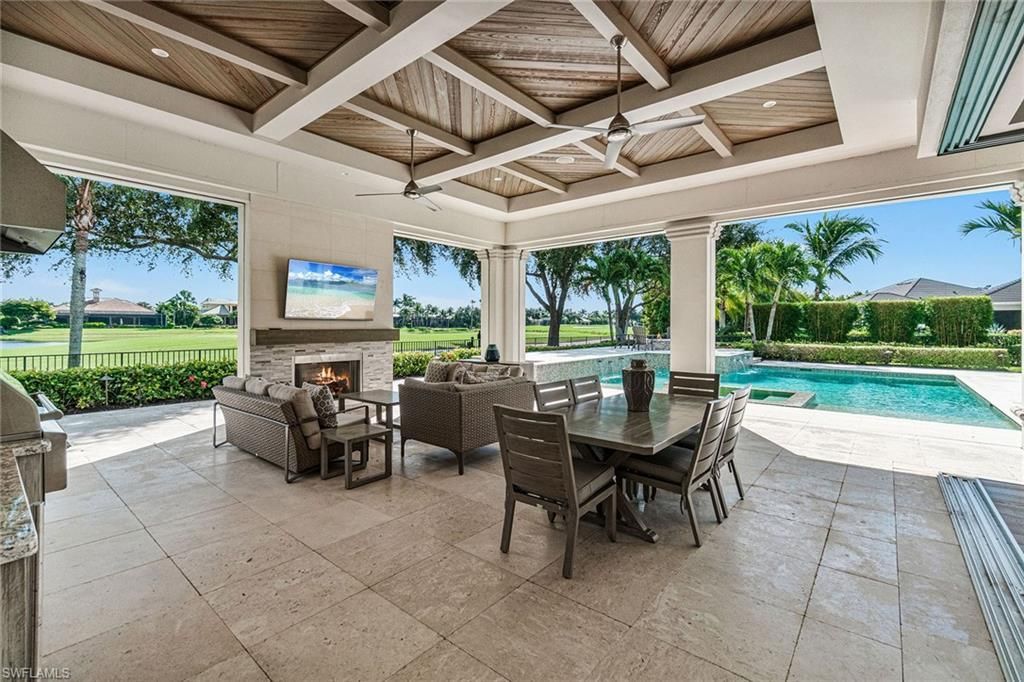 6188 Freemont Dr, Naples, FL 34119 Photo