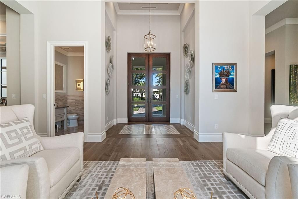 6188 Freemont Dr, Naples, FL 34119 Photo